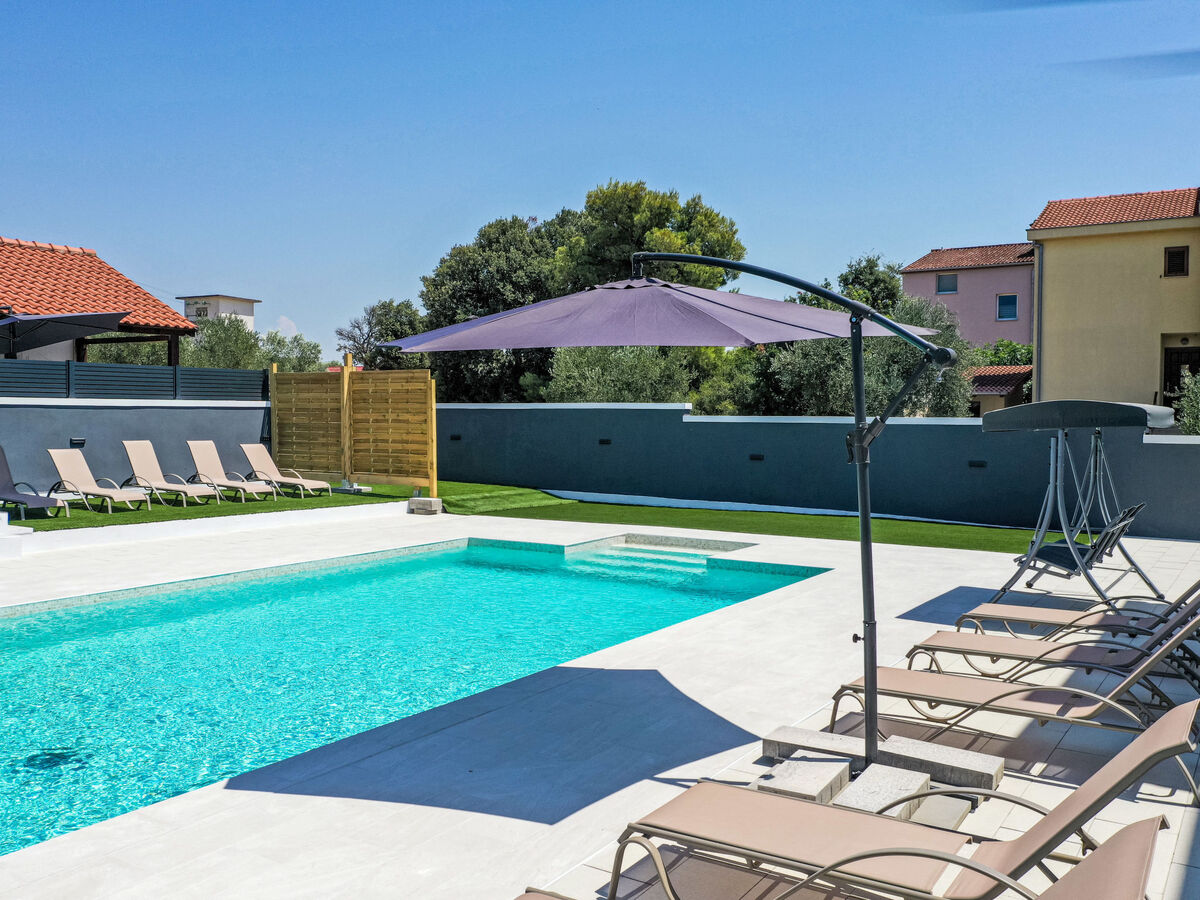 Maison Sonja avec piscine chauffée à Biograd na Moru - Photo 21