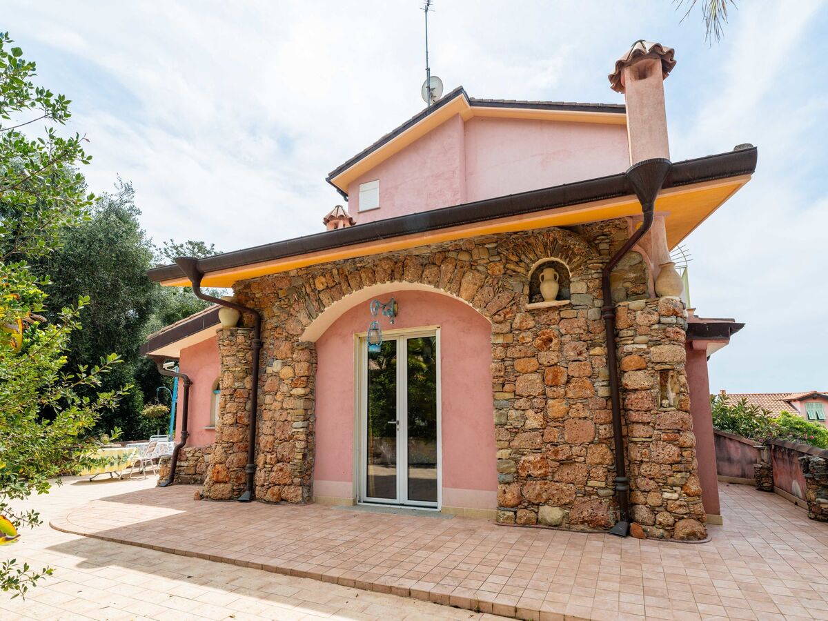 Maison Melograno – vue mer, terrasse 100 m² à Sanremo - Photo 25