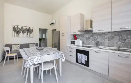 Appartement 7 personnes à Lido di Camaiore : photo 3