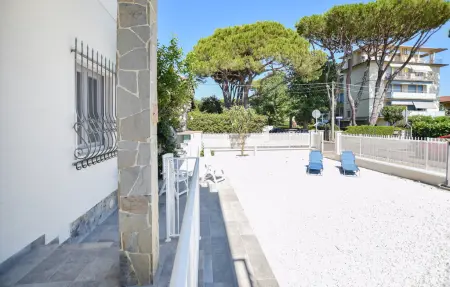 Appartement 8 personnes à Lido di Camaiore : photo 2