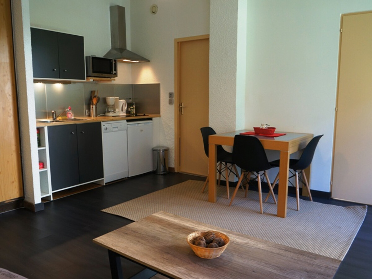 Appartement 2 pièces au cœur de Chamonix avec jardin - Photo 13