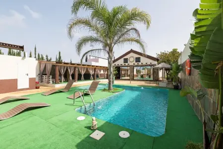 Location villa à , Cádiz, Villa à Conil avec piscine privée et BBQ