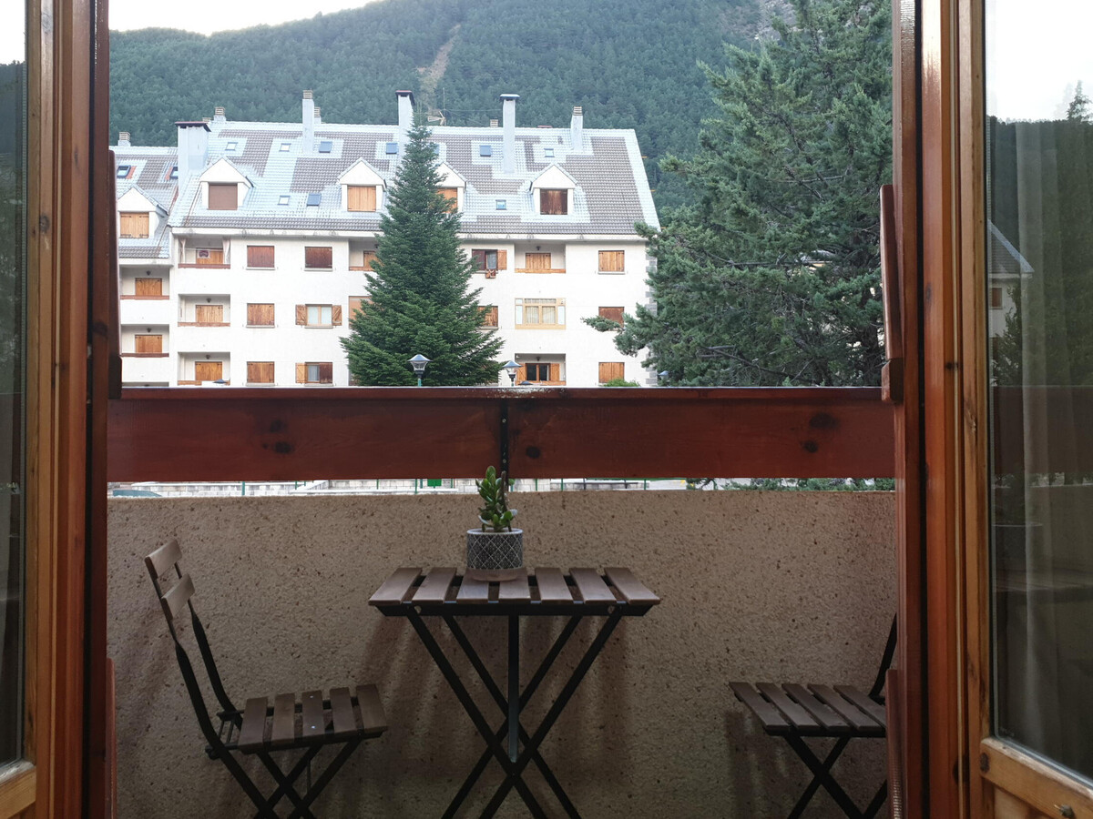 Appartement Loira à Villanúa, piscine et vue montagne - Photo 2