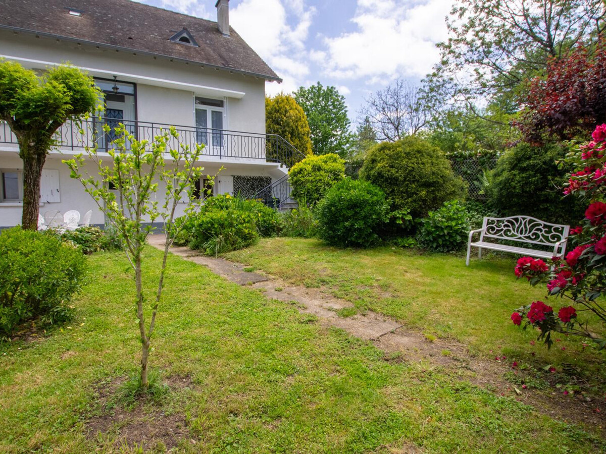 Gîte spacieux 6 pers. avec jardin 3000m², billard et garage électrique - Photo 1