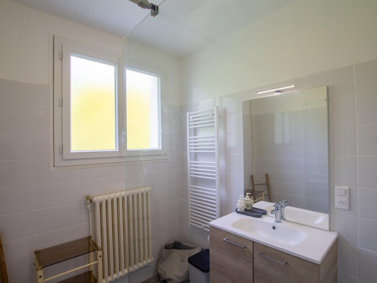 Gîte spacieux 6 pers. avec jardin 3000m², billard et garage électrique - Photo 15
