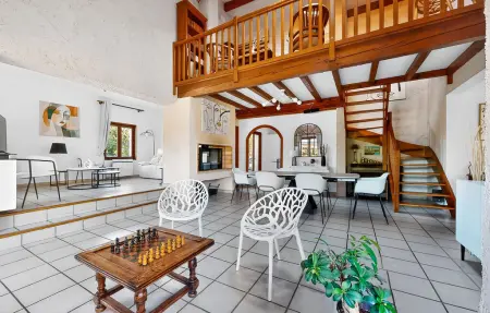 Maison 9 personnes à Meyzieu - Photo 2