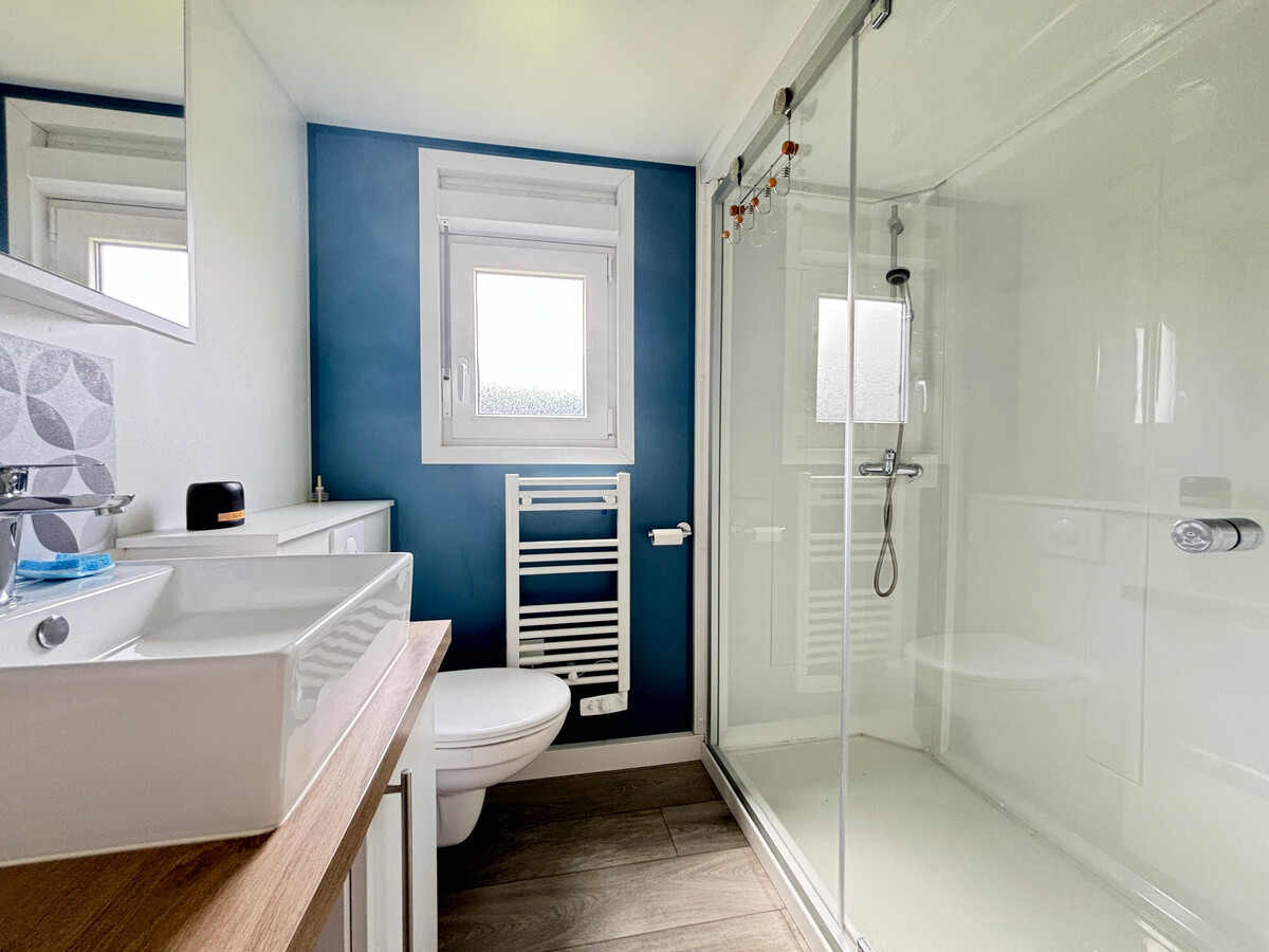 Cottage luxe 3 chambres, jacuzzi et piscines à Sainte-Foy - Photo 12