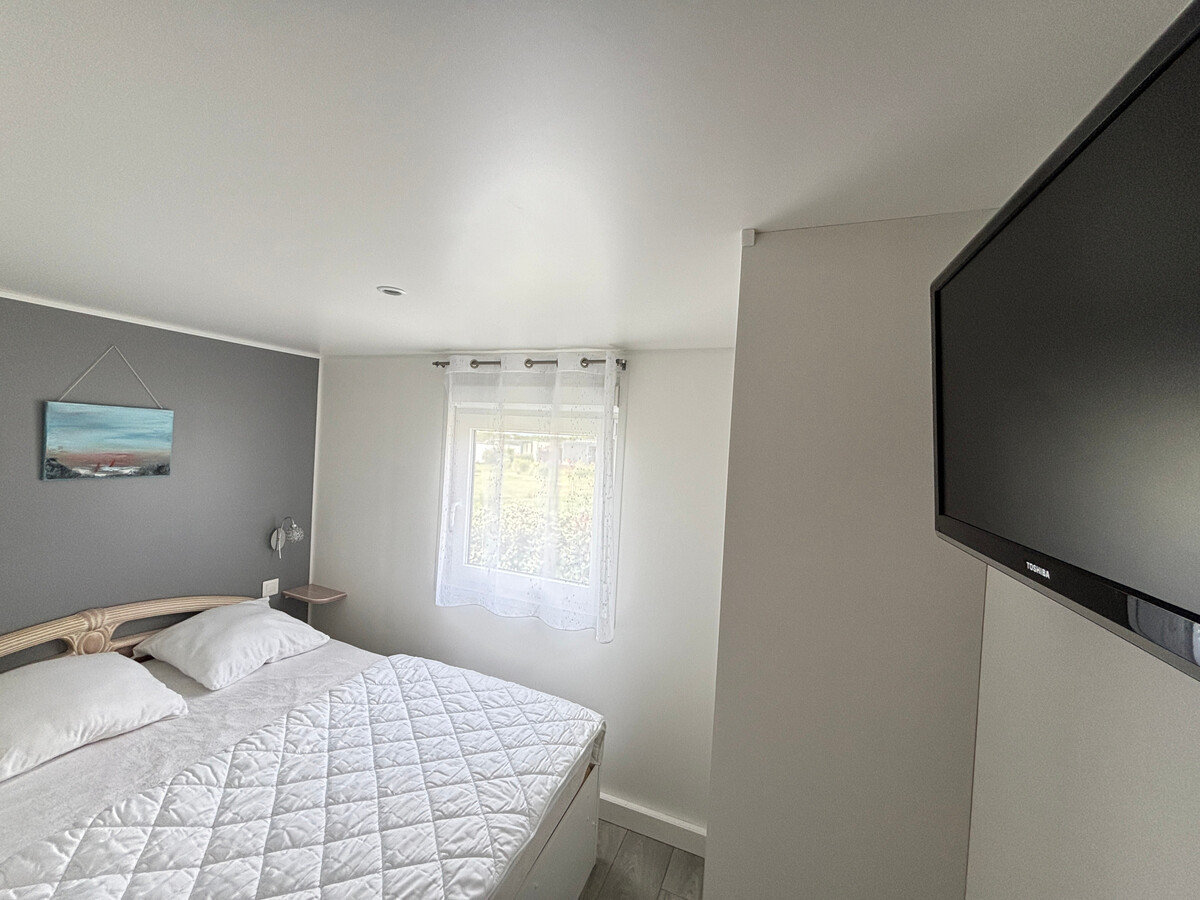 Cottage luxe 3 chambres, jacuzzi et piscines à Sainte-Foy - Photo 13
