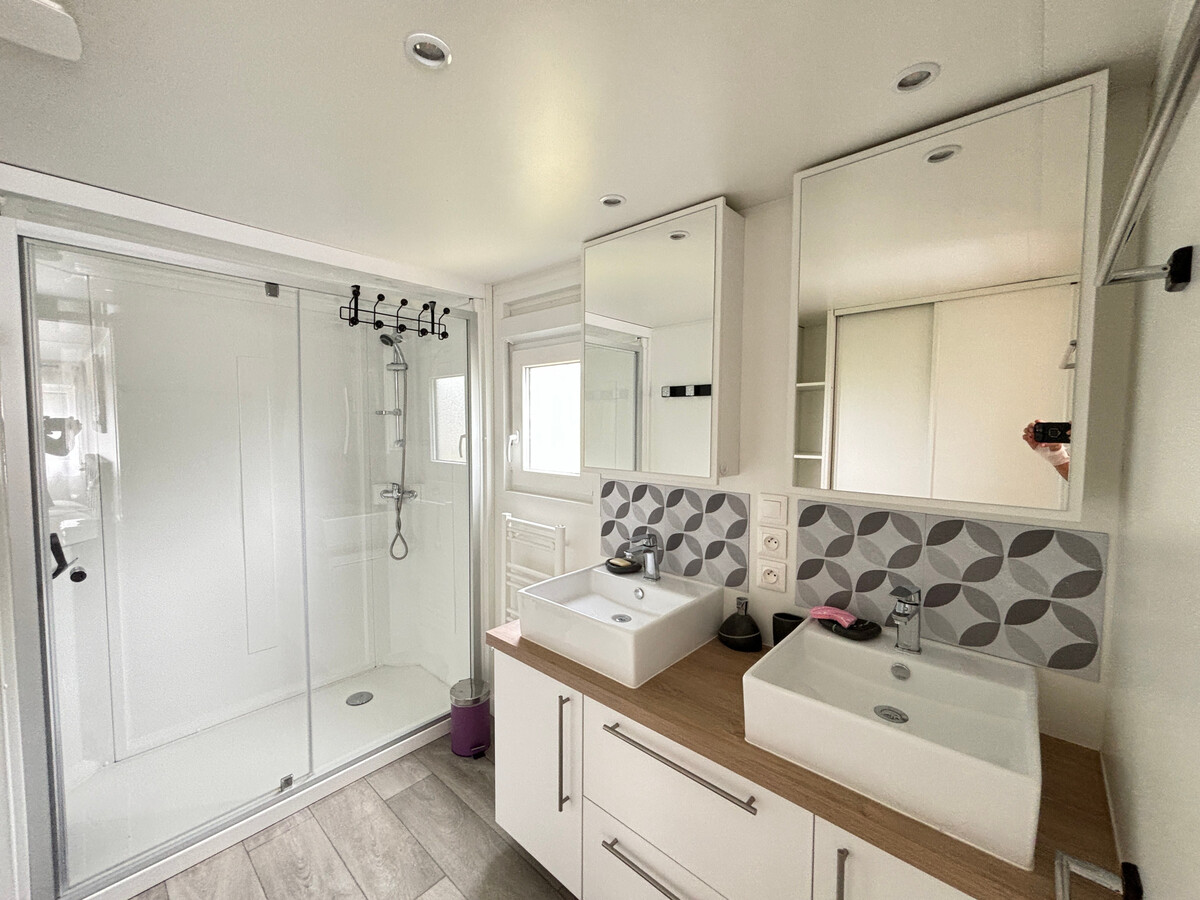 Cottage luxe 3 chambres, jacuzzi et piscines à Sainte-Foy - Photo 15