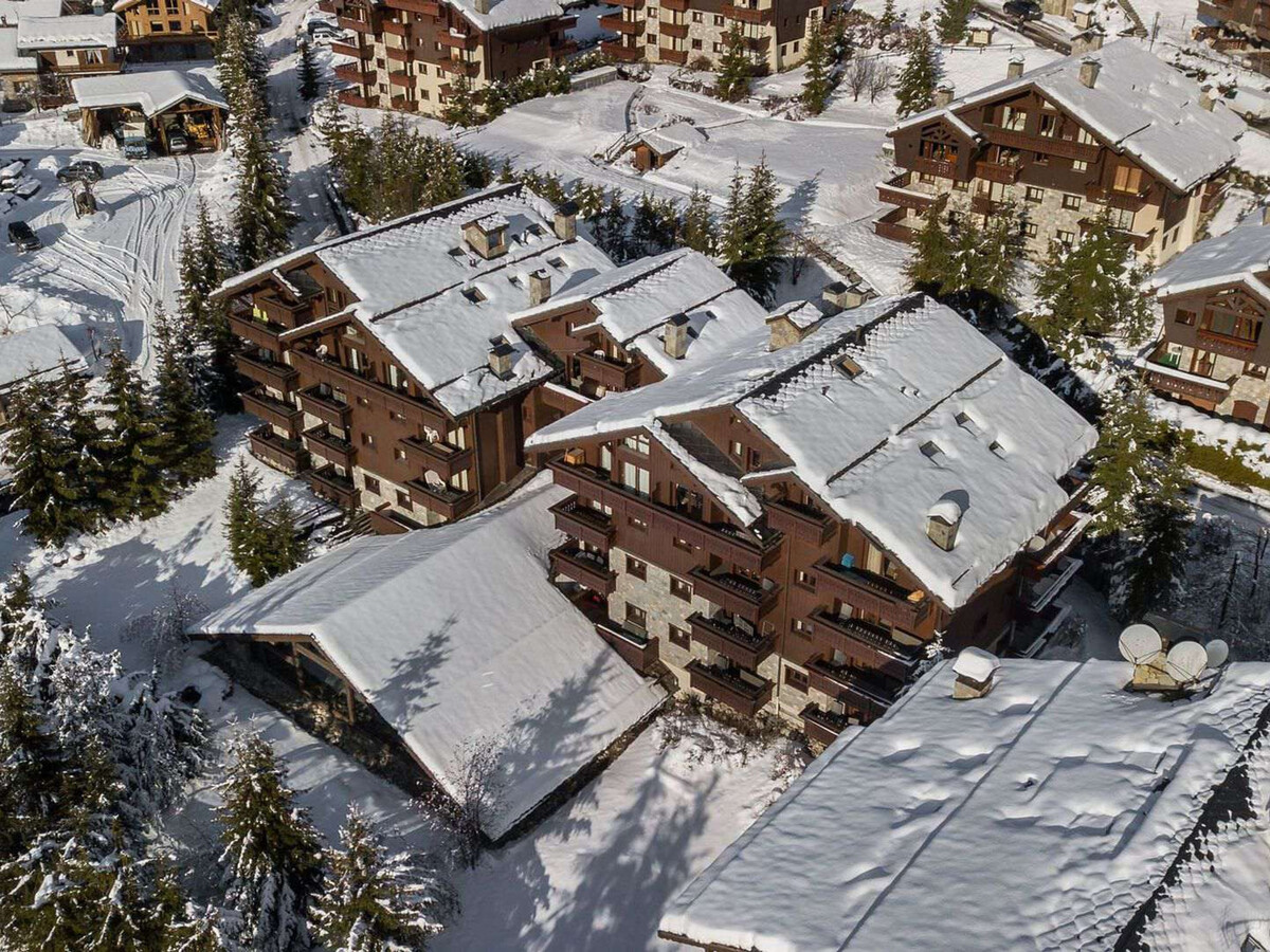 Duplex 3 chambres avec cheminée, spa inclus à Méribel - Photo 14