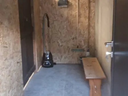 Appartement T3 rénové avec parking, terrasse et cour privative - Photo 11
