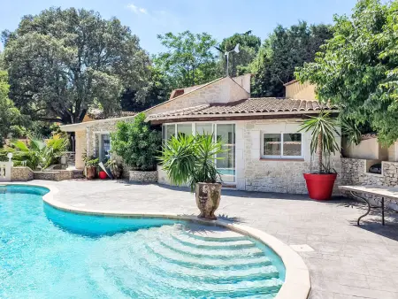 Location villa à Nîmes, Villa du Soleil