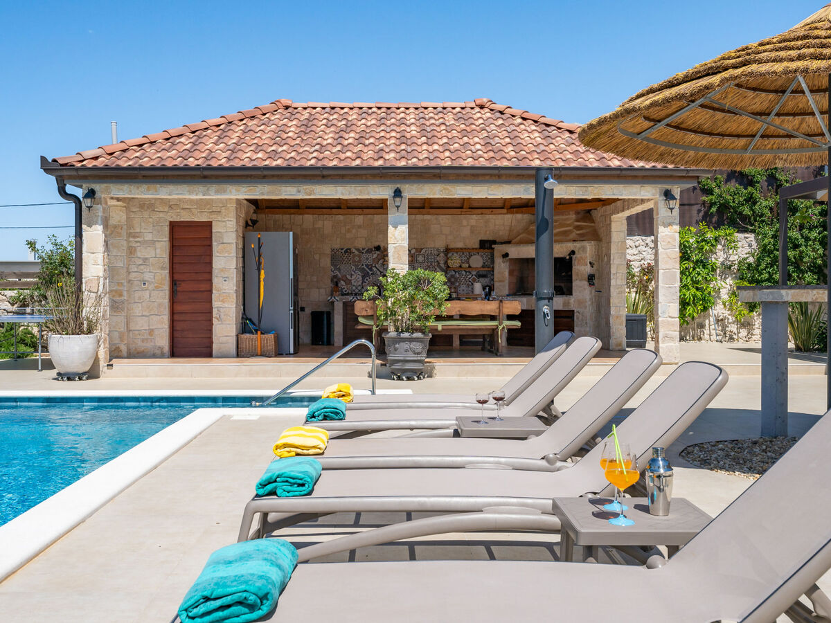 Villa Tanja à Zadar : maison 3 chambres avec piscine privée - Photo 2
