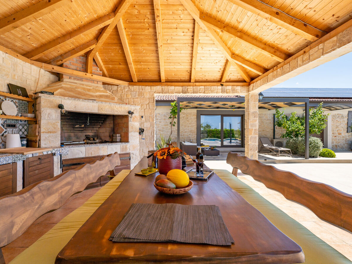 Villa Tanja à Zadar : maison 3 chambres avec piscine privée - Photo 4