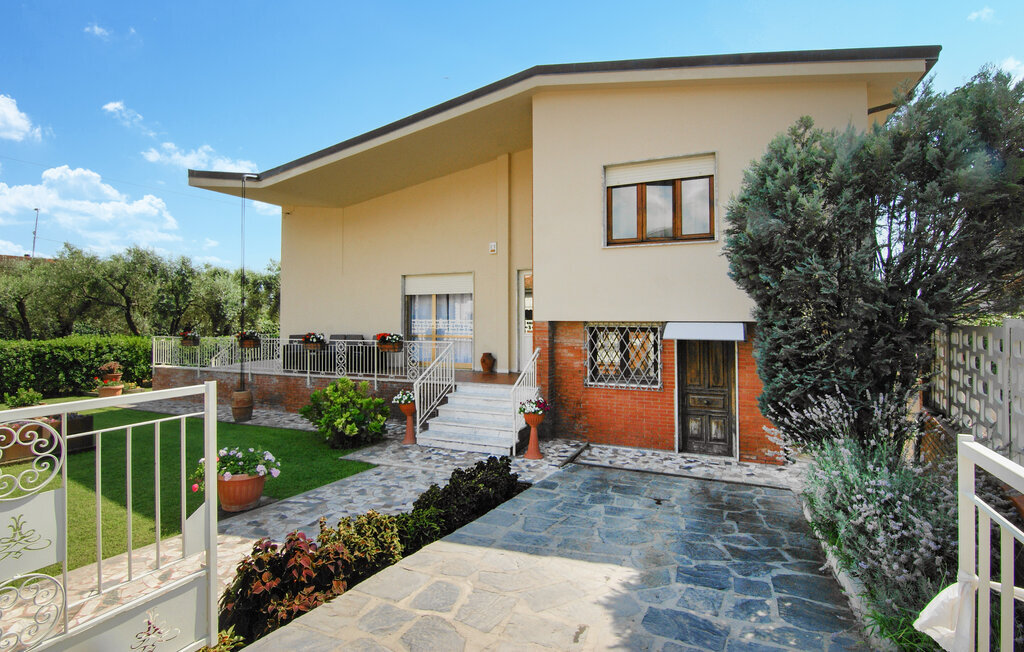Nice home in Versilia, Maison 8 personnes à Pozzi - Photo 10