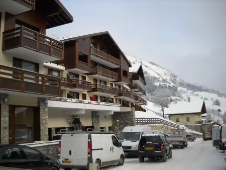 T2 village Hauteluce, vue Mont Blanc, piscine & fitness : photo 9