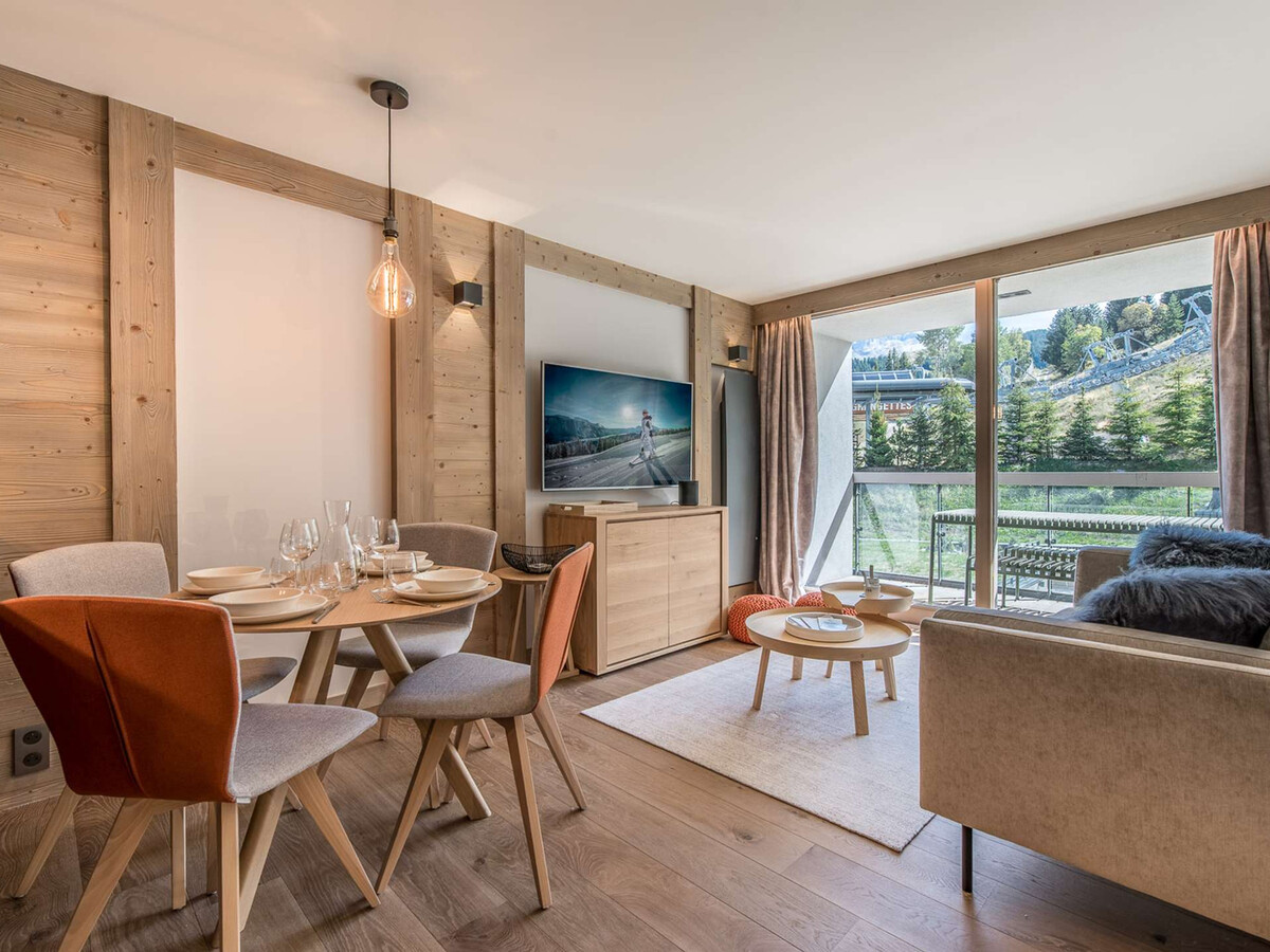 Appartement 4 pers, Courchevel Centre, balcon Sud-Est, accès pistes - Photo 2