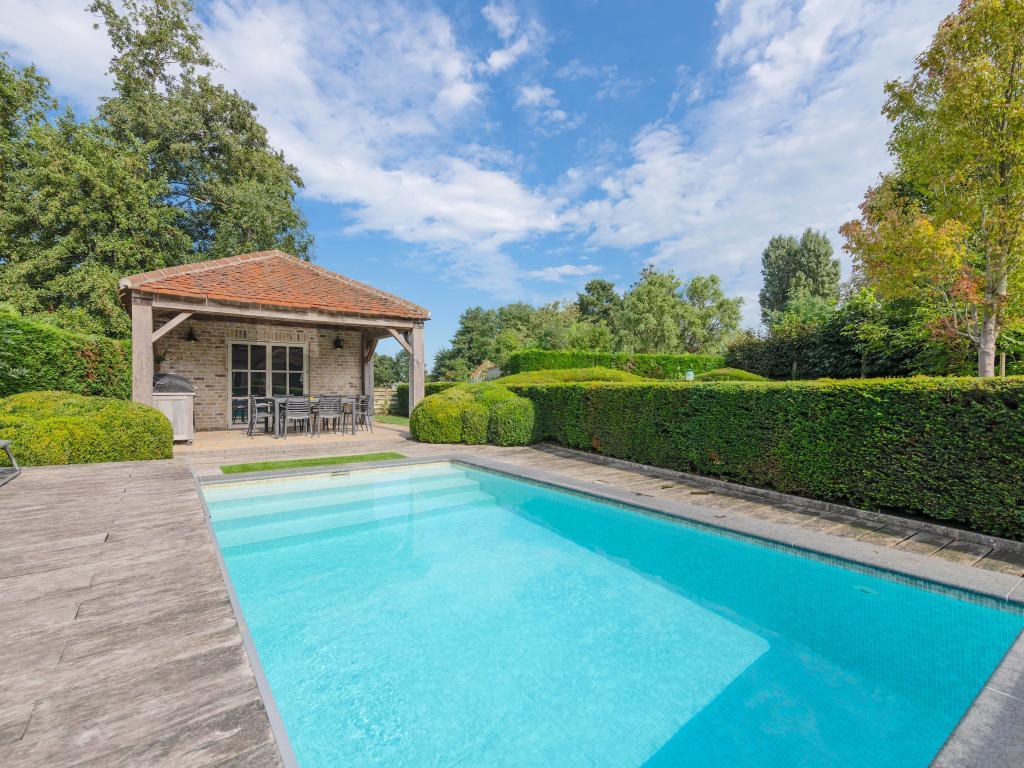 Villa Deluxe : maison avec piscine chauffée à Zedelgem - Photo 2