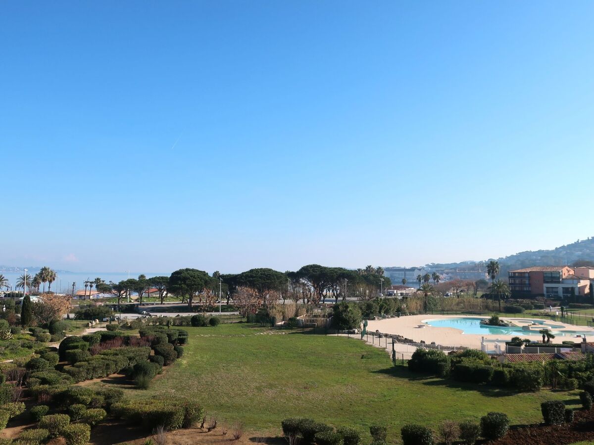 Appartement Les Marines de Gassin, vue mer et piscine - Photo 5