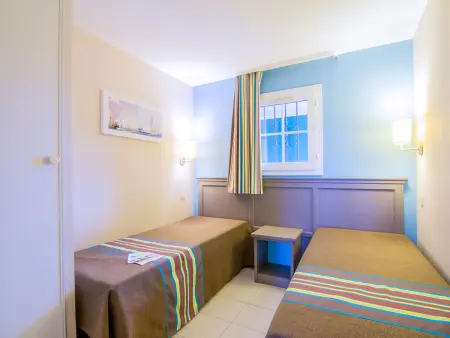 Appartement 2 pièces Les Marines de Gassin, 100 m plage : photo 3