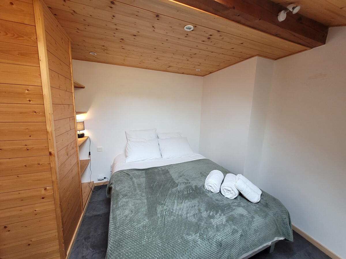 Appartement 2 chambres Les Gets, vue pistes et balcon sud-ouest - Photo 11