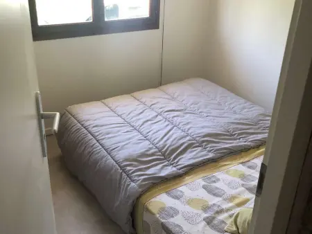 Maison Bungalow Climatisée avec Jardin Arboré, 3 Chambres, Wifi - Proche Plage et Commerces - Photo 7