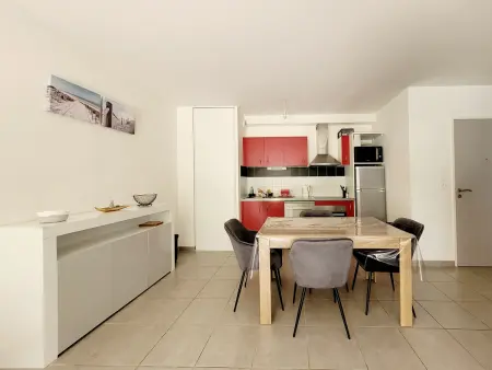 T3 moderne RDC avec piscine et garage à Canet : photo 12