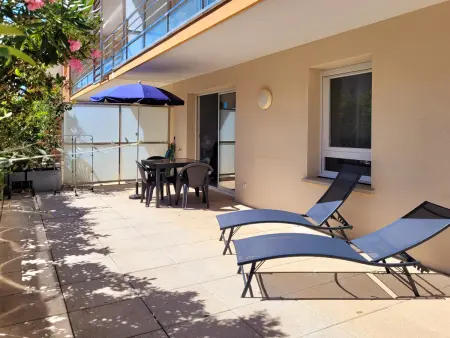 T3 moderne RDC avec piscine et garage à Canet : photo 17