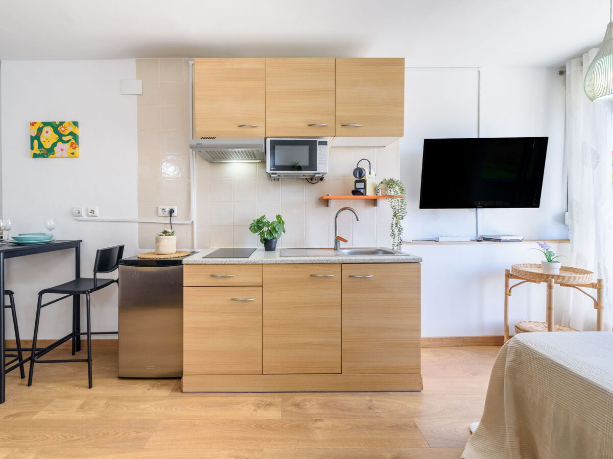 Studio 30 m² Beach La Pineda, 200 m de la plage - Photo 3