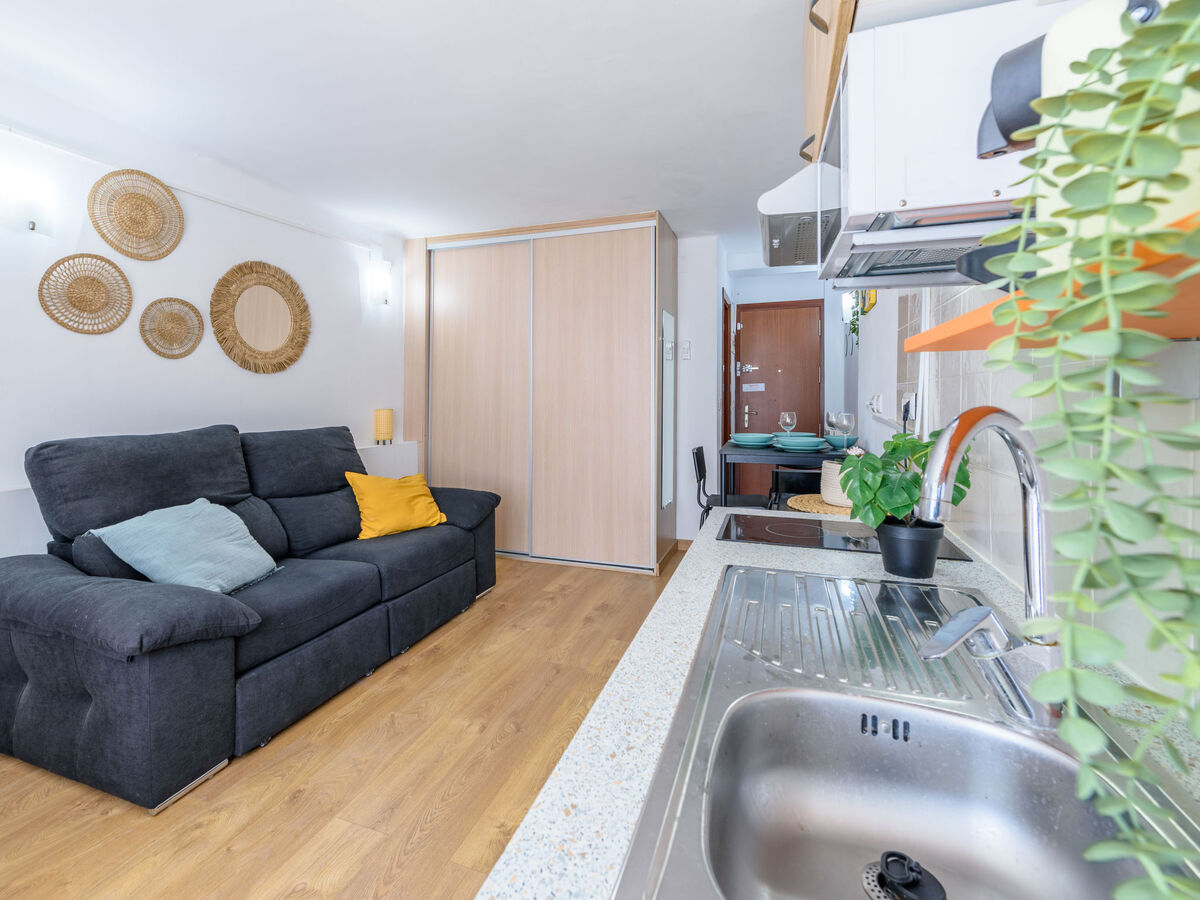 Studio 30 m² Beach La Pineda, 200 m de la plage - Photo 4