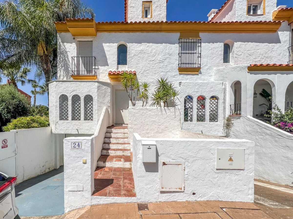 Maison de ville 3 chambres avec jardin et piscine à Estepona - Photo 7