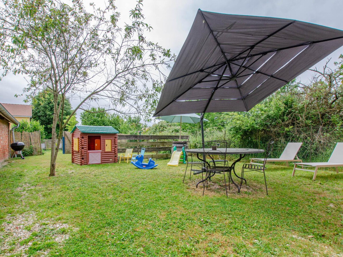 Deux gîtes familiaux avec jardin clos et vélos à Brévonnes - Photo 16