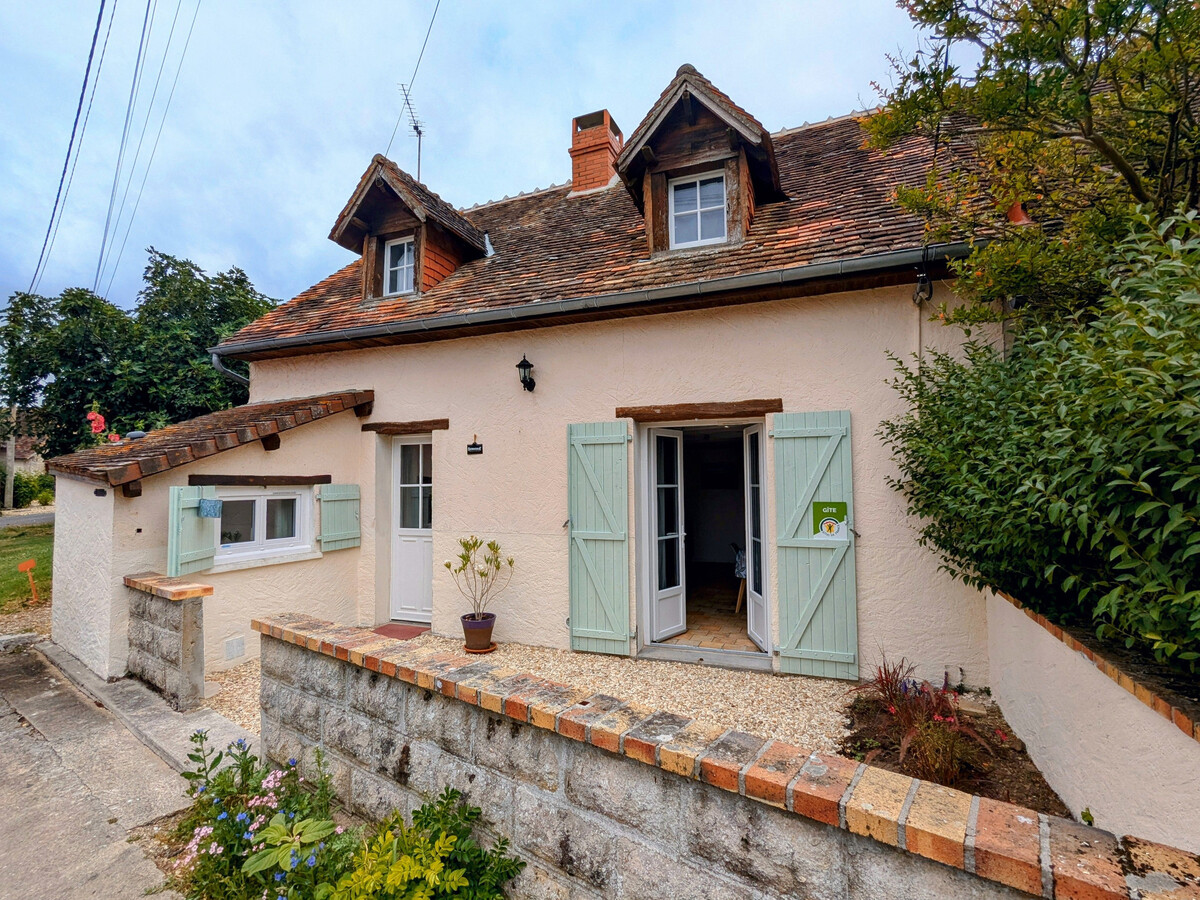 Gîte rural 3 personnes avec jardin clos à Mézières-en-Brenne - Photo 1