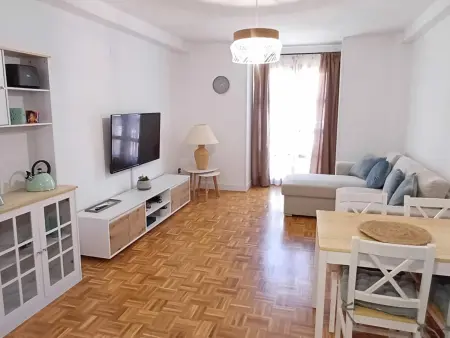 Appartement neuf vue Pyrénées à Castiello de Jaca : photo 9