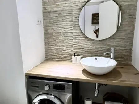 Appartement rénové à Barcelone, 2 chambres et 2 salles de bains : photo 5