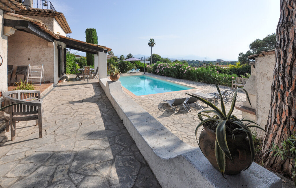 Maison avec piscine privée et vue mer à Antibes - Photo 11