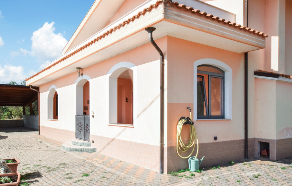 Maison 200m² avec jardin privé à Villa Celiera - Photo 9