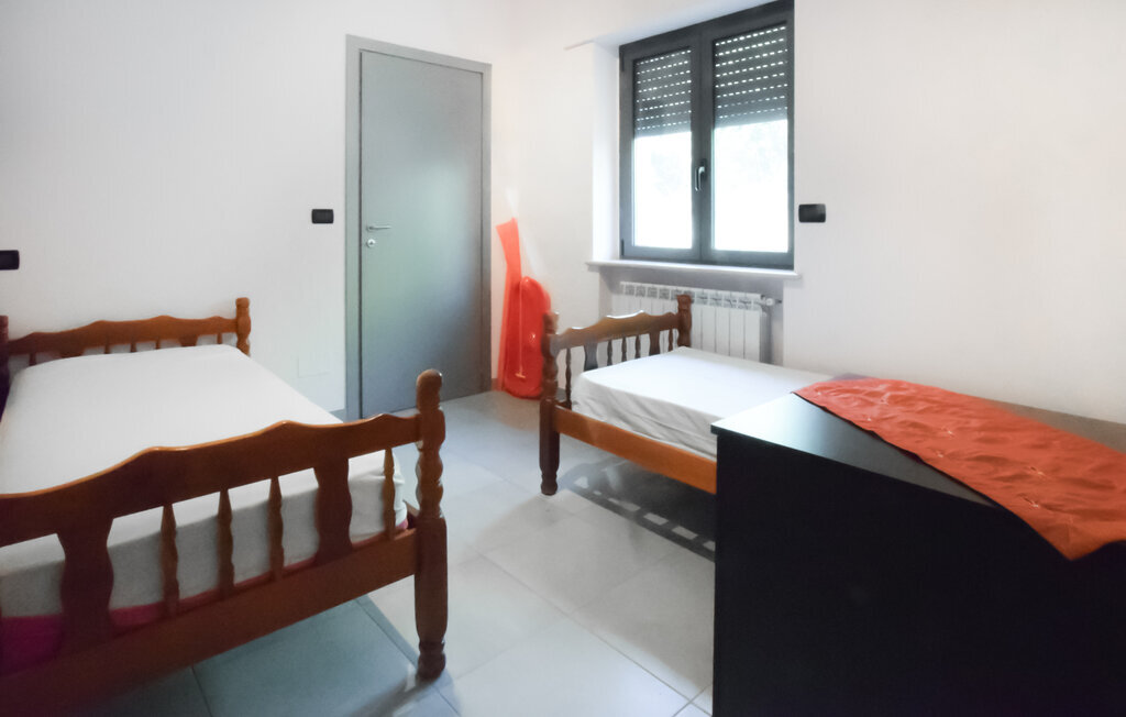 Maison 200m² avec jardin privé à Villa Celiera - Photo 16