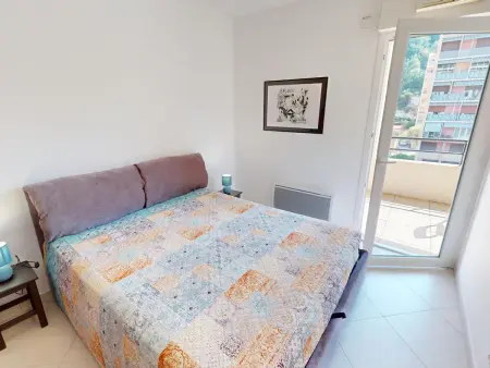 Appartement 2P centre Menton, terrasse et parking : photo 8
