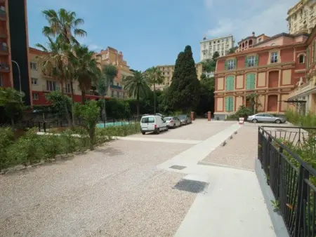Appartement 2P centre Menton, terrasse et parking : photo 14