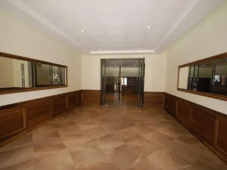 Appartement 2P centre Menton, terrasse et parking : photo 16