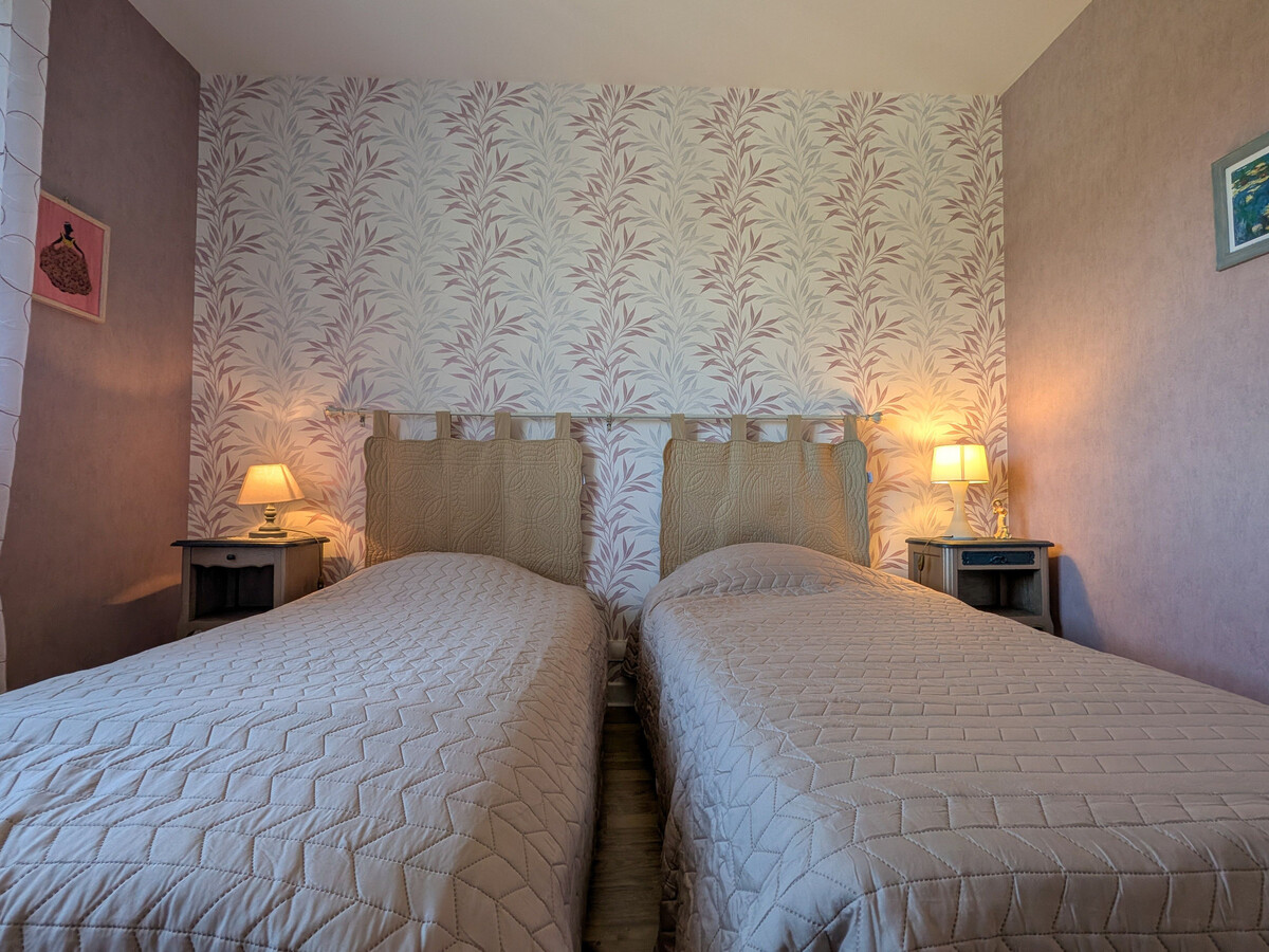 Maison rénovée 6 pers., jardin clos, châteaux et ZooParc - Photo 23