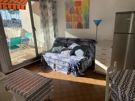 T2 avec deux terrasses et vue port, Port Camargue : photo 7