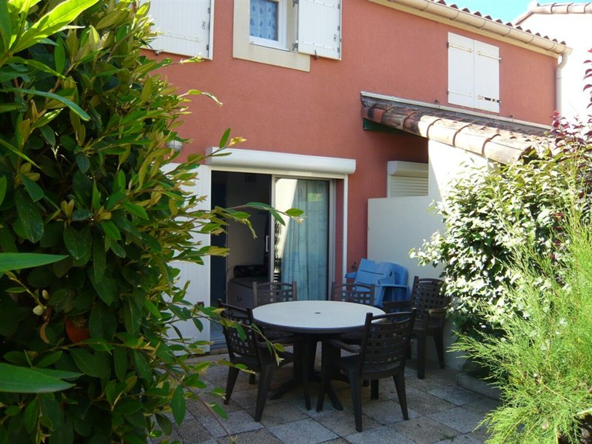 Maisonnette provençale duplex, piscine et parking privé - Photo 4