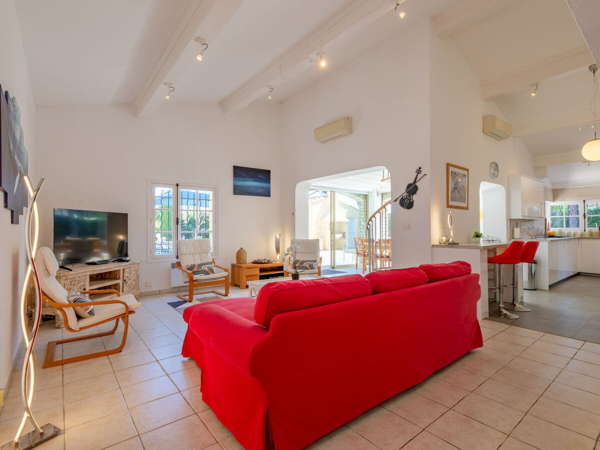 Villa Ohana à Sainte Maxime, piscine et jardin 1700 m² - Photo 7