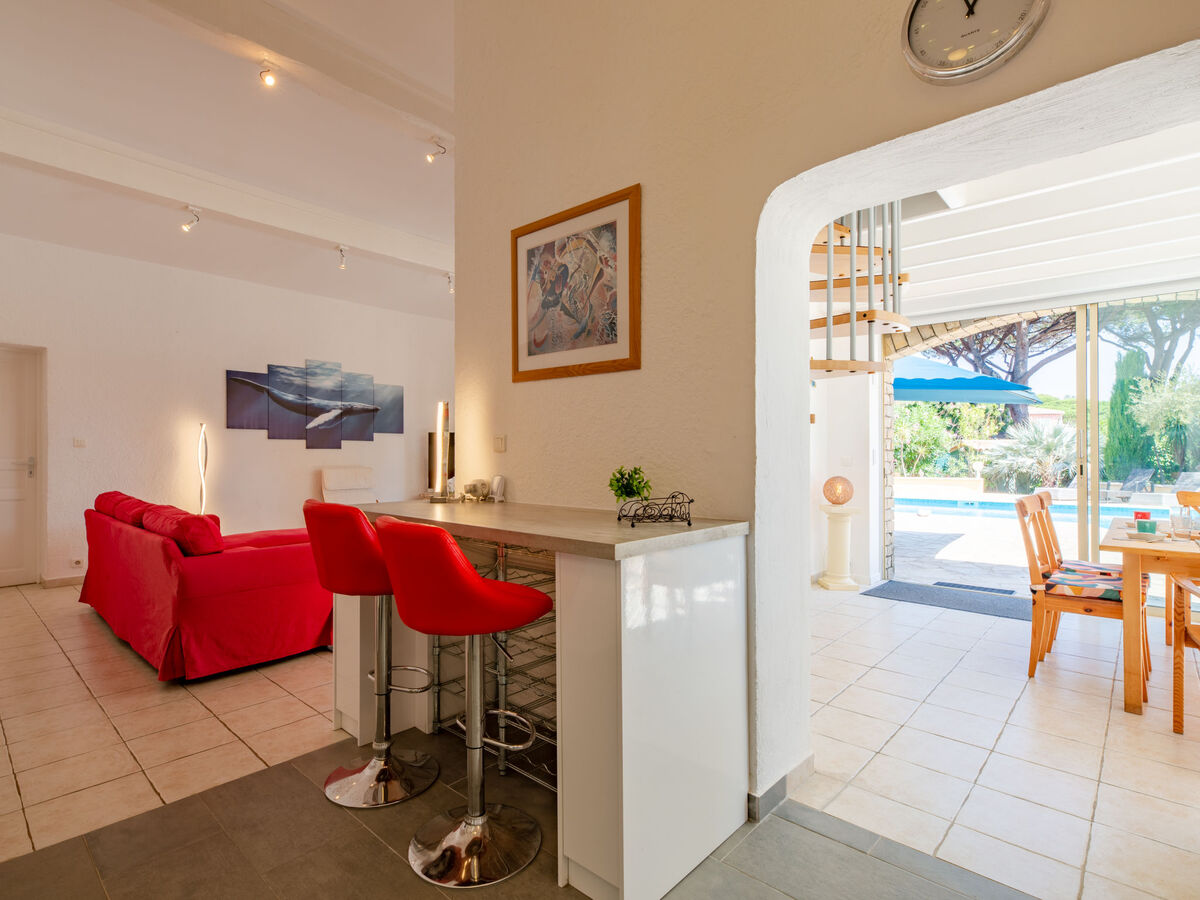 Villa Ohana à Sainte Maxime, piscine et jardin 1700 m² - Photo 8