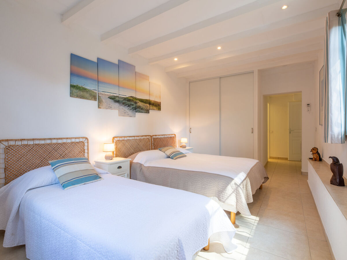 Villa Ohana à Sainte Maxime, piscine et jardin 1700 m² - Photo 15