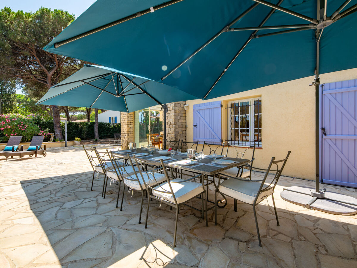 Villa Ohana à Sainte Maxime, piscine et jardin 1700 m² - Photo 23