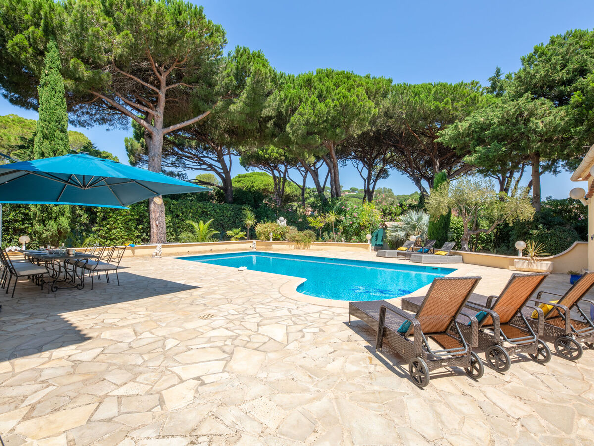 Villa Ohana à Sainte Maxime, piscine et jardin 1700 m² - Photo 24
