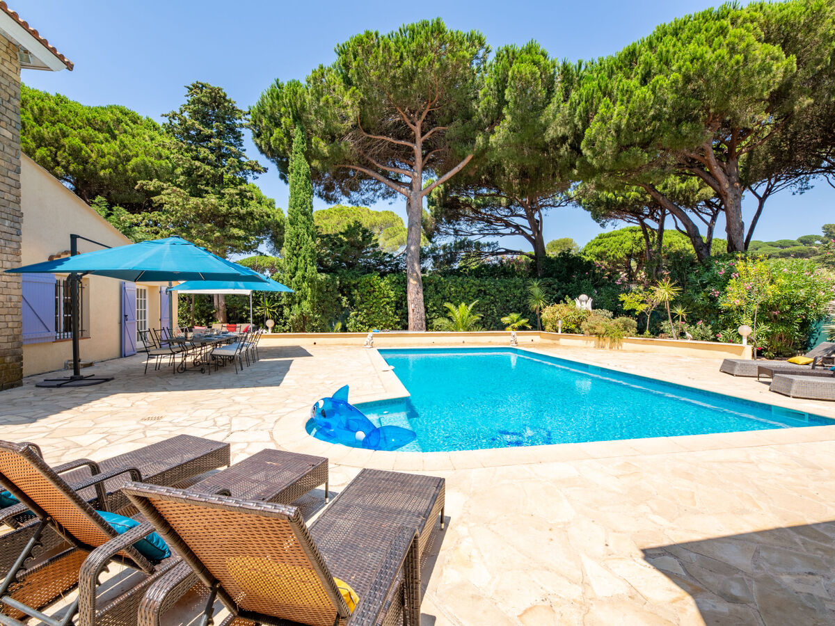 Villa Ohana à Sainte Maxime, piscine et jardin 1700 m² - Photo 25